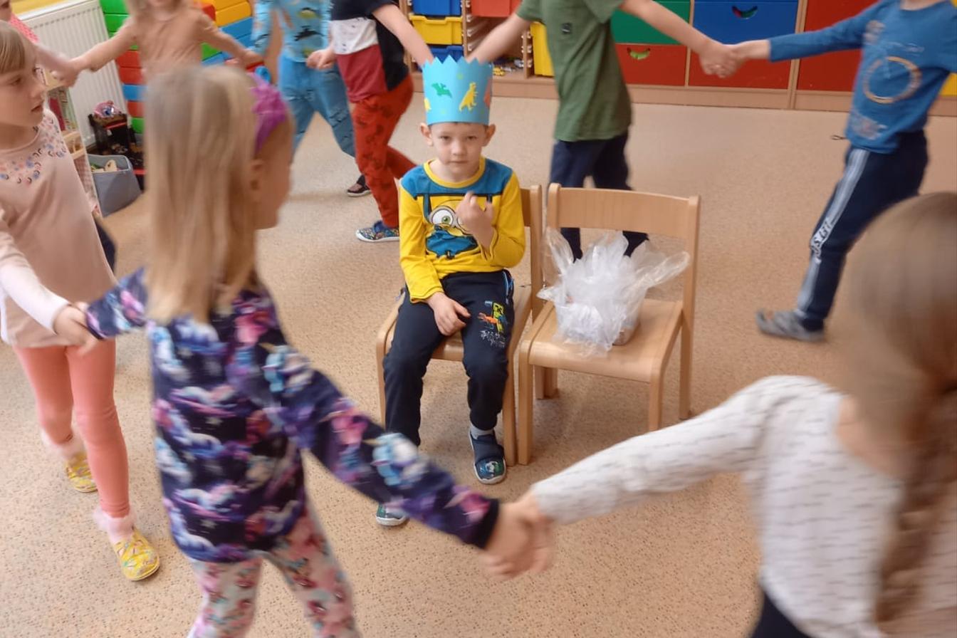 Slavíme!! Dominiček měl narozeniny :-)