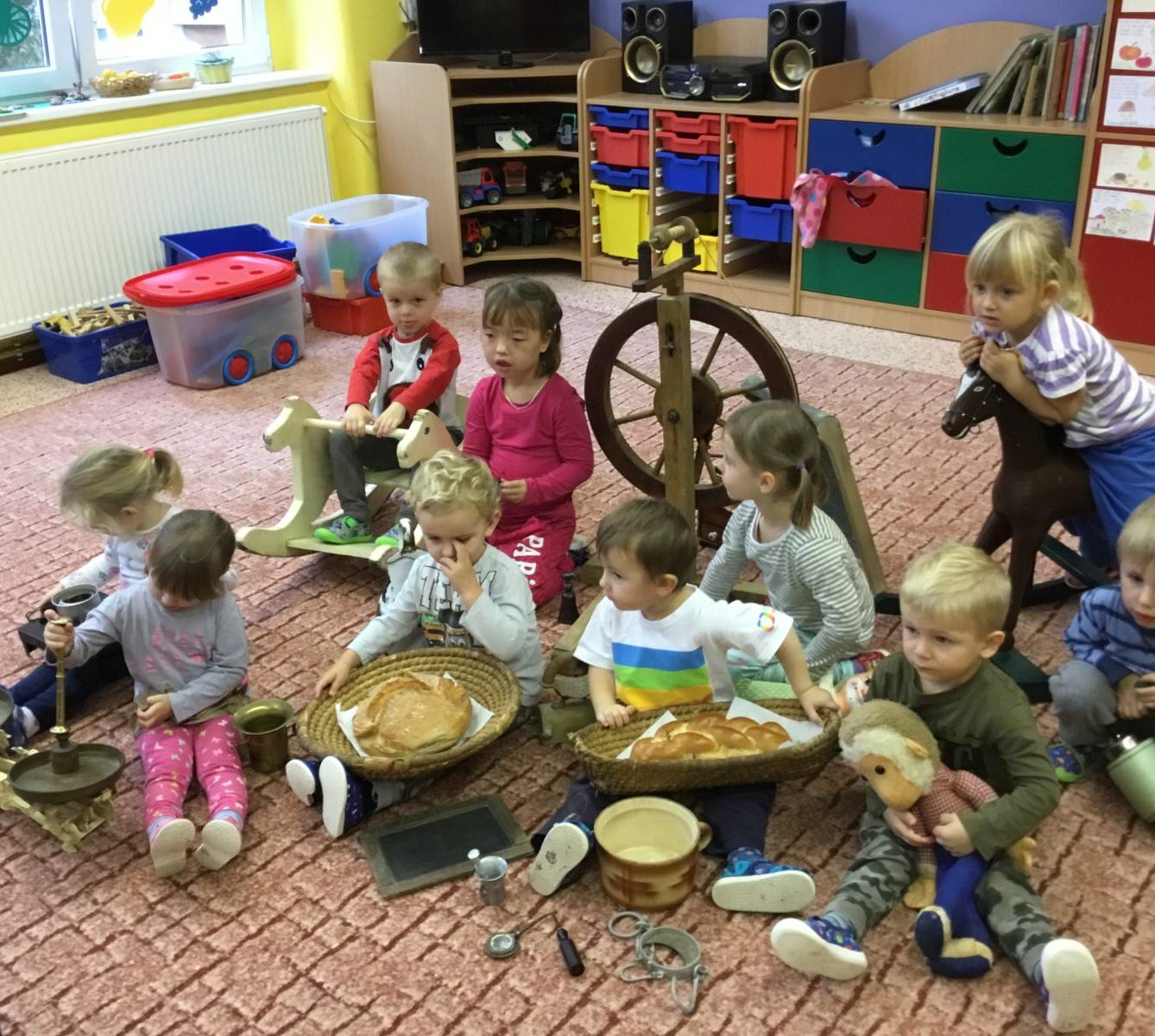 Tématický týden v MŠ: "Proč být hrdý ČECH?" - 13