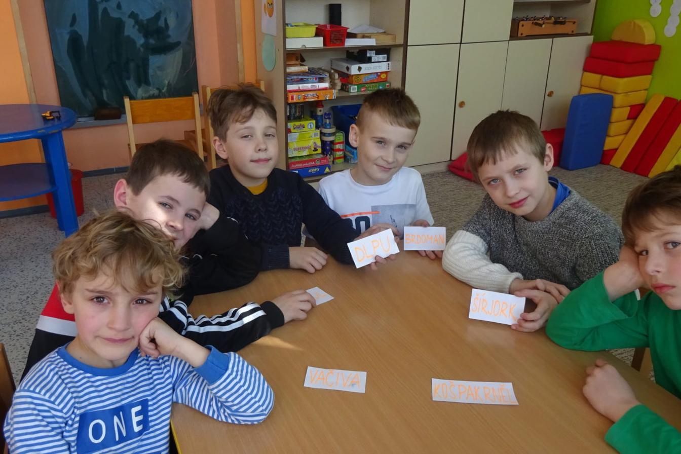 Únorový pastelkový svátek řeči - Hezký jazyk český