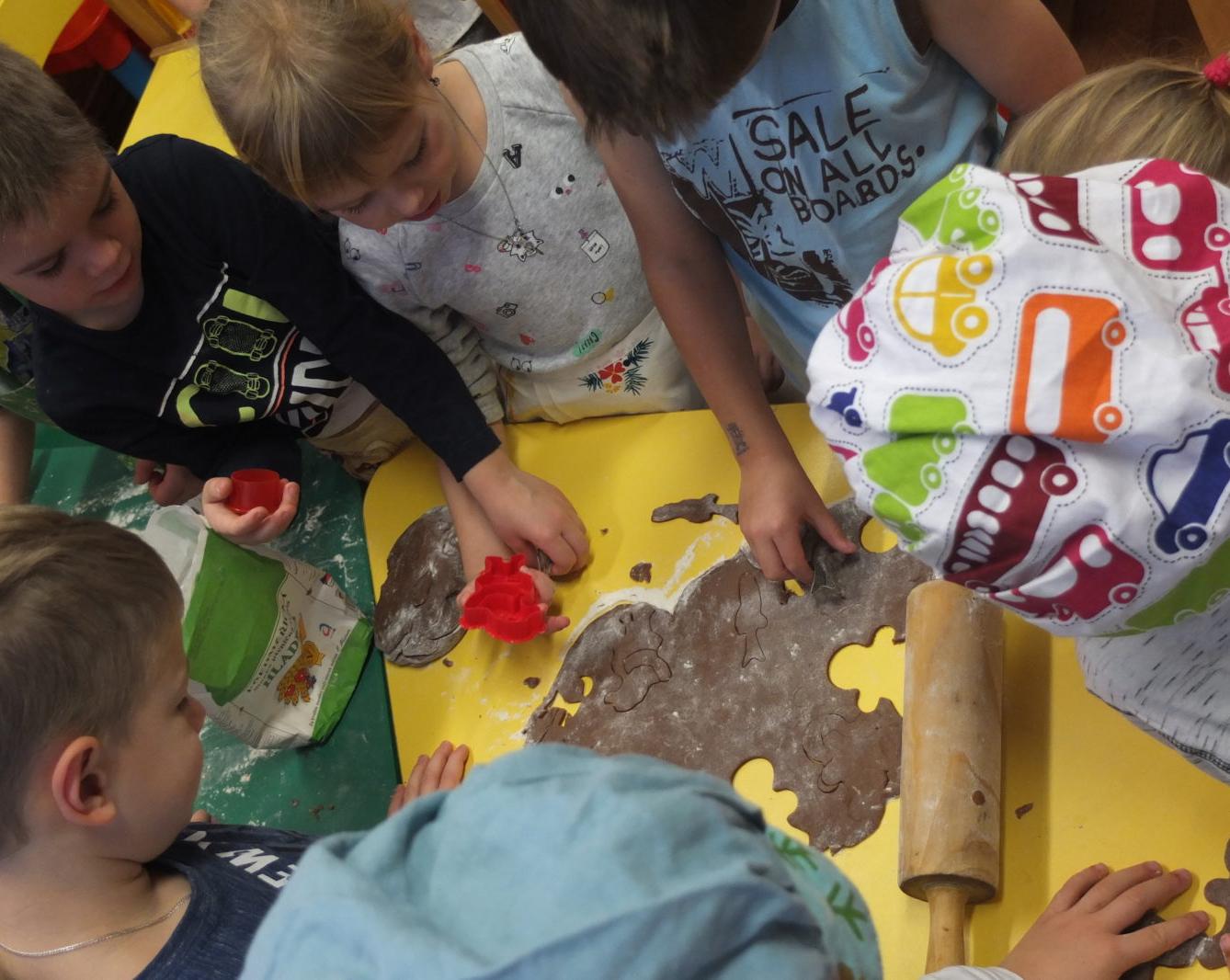 Pečení perníčků 27.11.2018 - 24