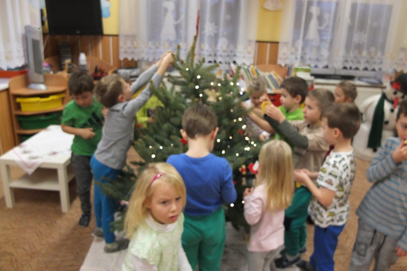 Strojení stromečku