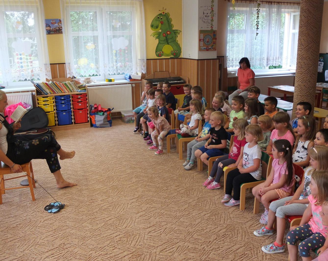 Divadlo U DVOU SLUNCÍ - 2