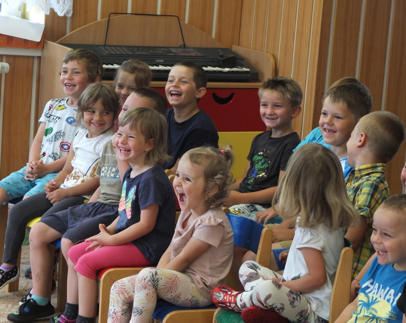 Divadlo U DVOU SLUNCÍ - 4