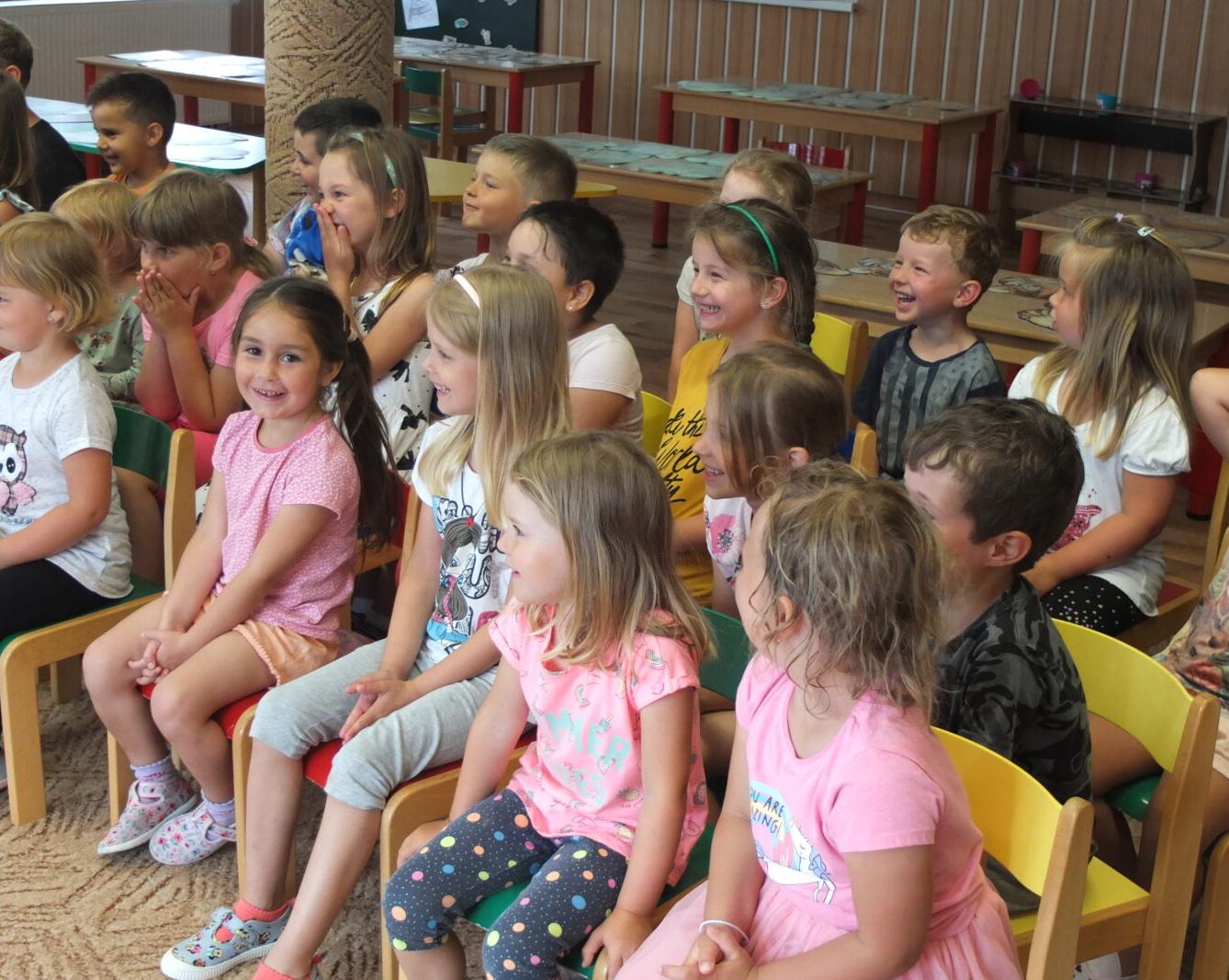 Divadlo U DVOU SLUNCÍ - 5