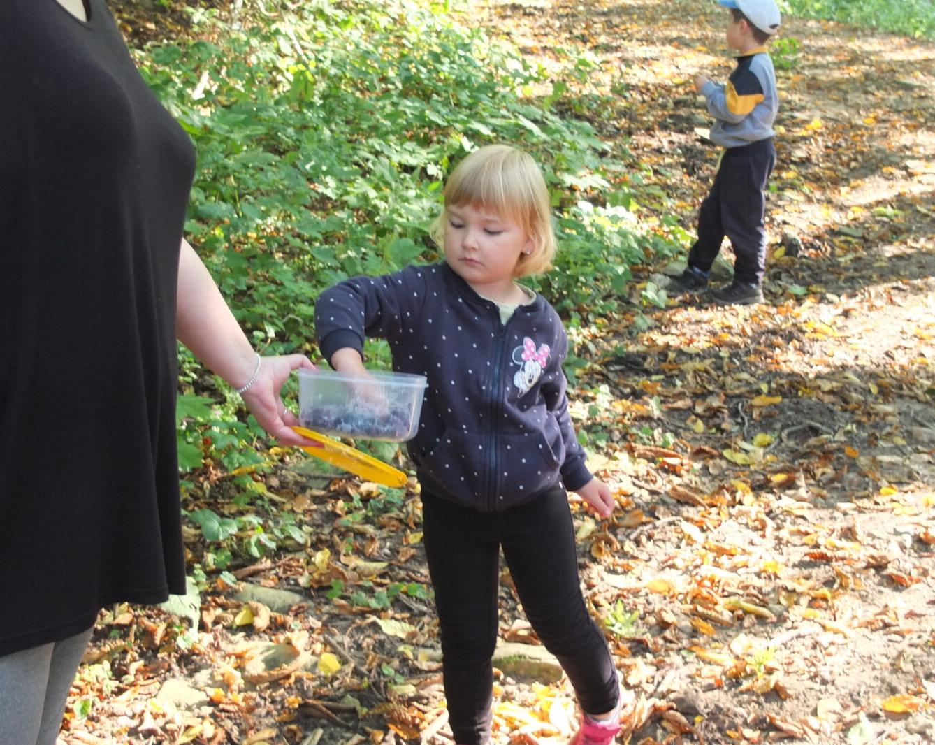 Kaštanka - HLEDÁNÍ ČLOVÍČKŮ - 49