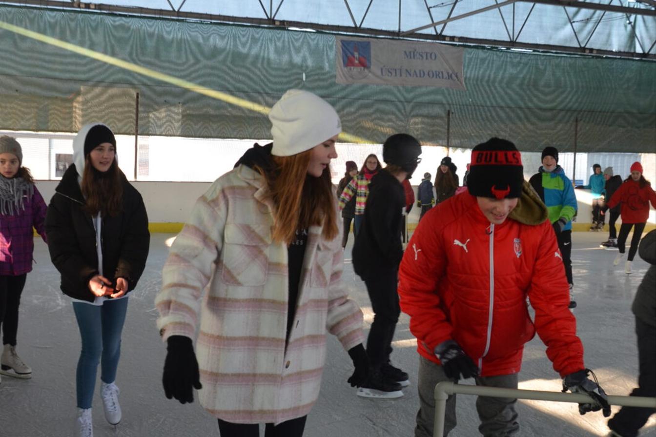 Vánoční bruslení II. stupně