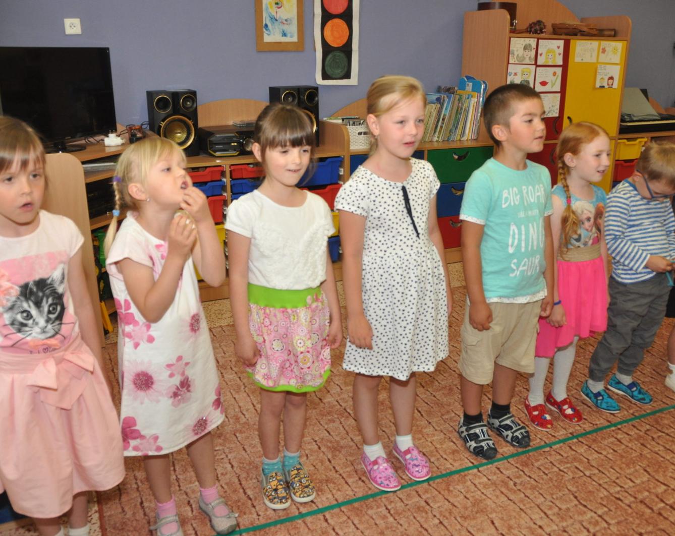 Besídka "Den maminek" - 8