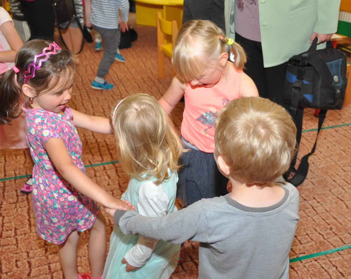 Besídka "Den maminek" - 56