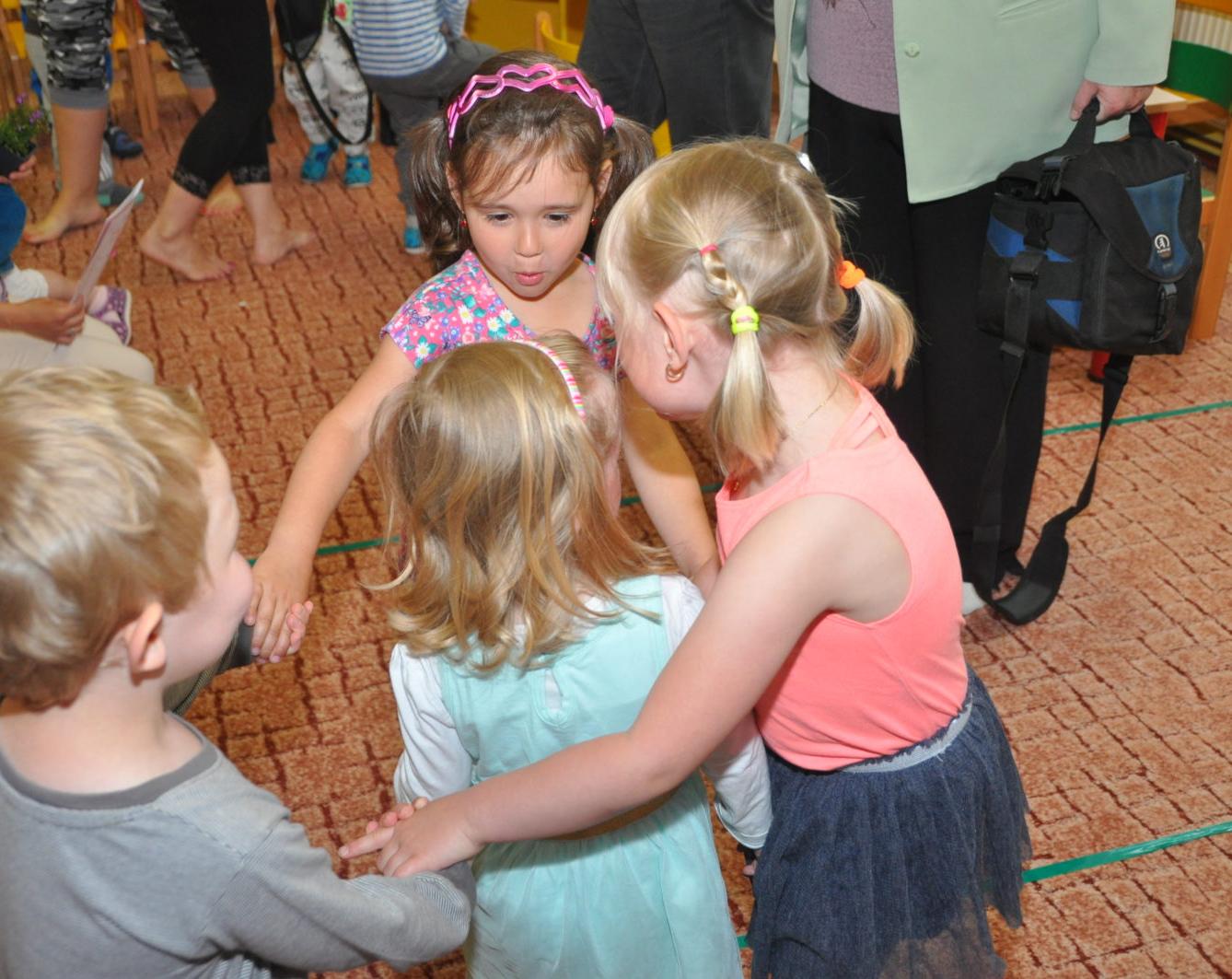 Besídka "Den maminek" - 57