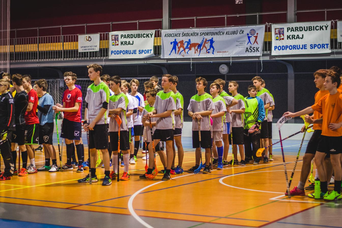 Florbalisté na kraji objektivem Katky Frimlové