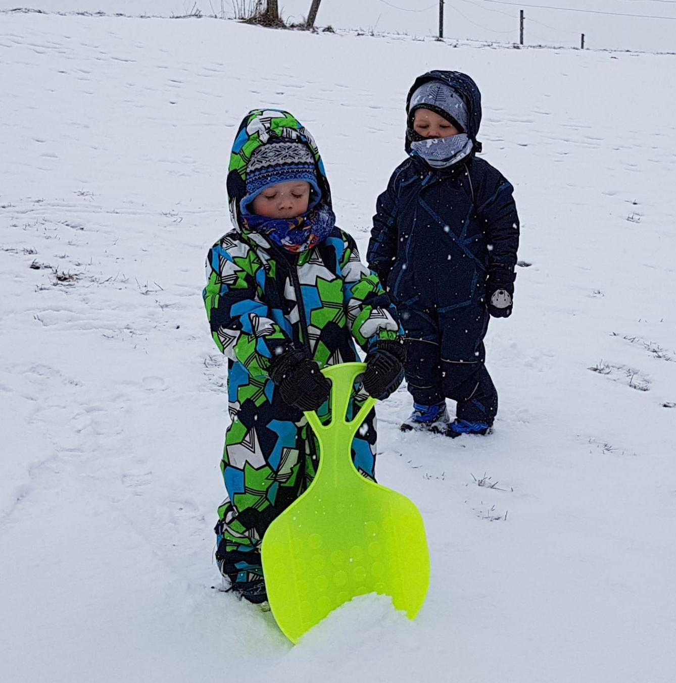 Sníh nás baví!!!!! - 5