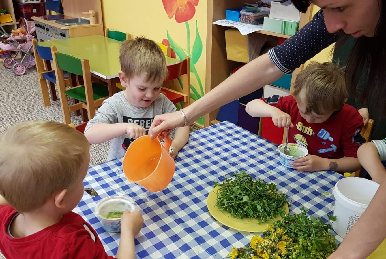 příprava na Čarodějnice u Broučků - 11