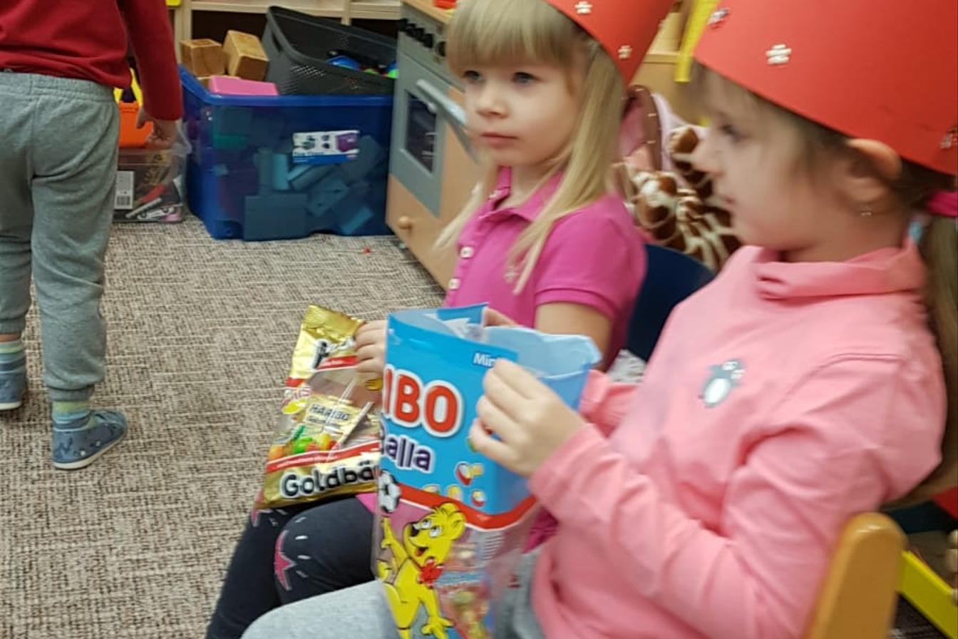 Slavíme: Štěpánek K., Vanesska a Klárka - narozeniny