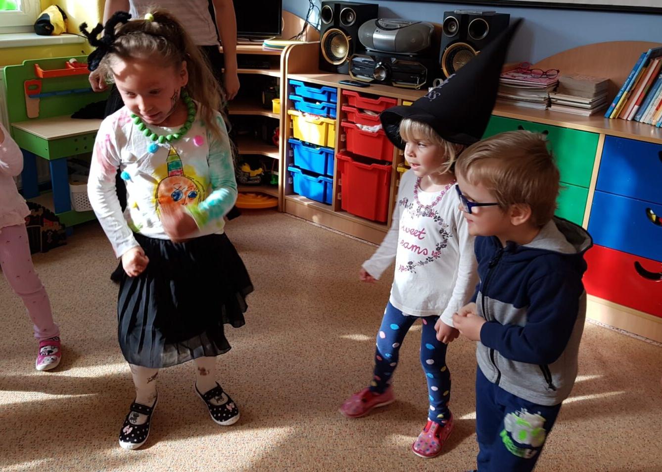 "Čarodějnický rej" :-) - 3