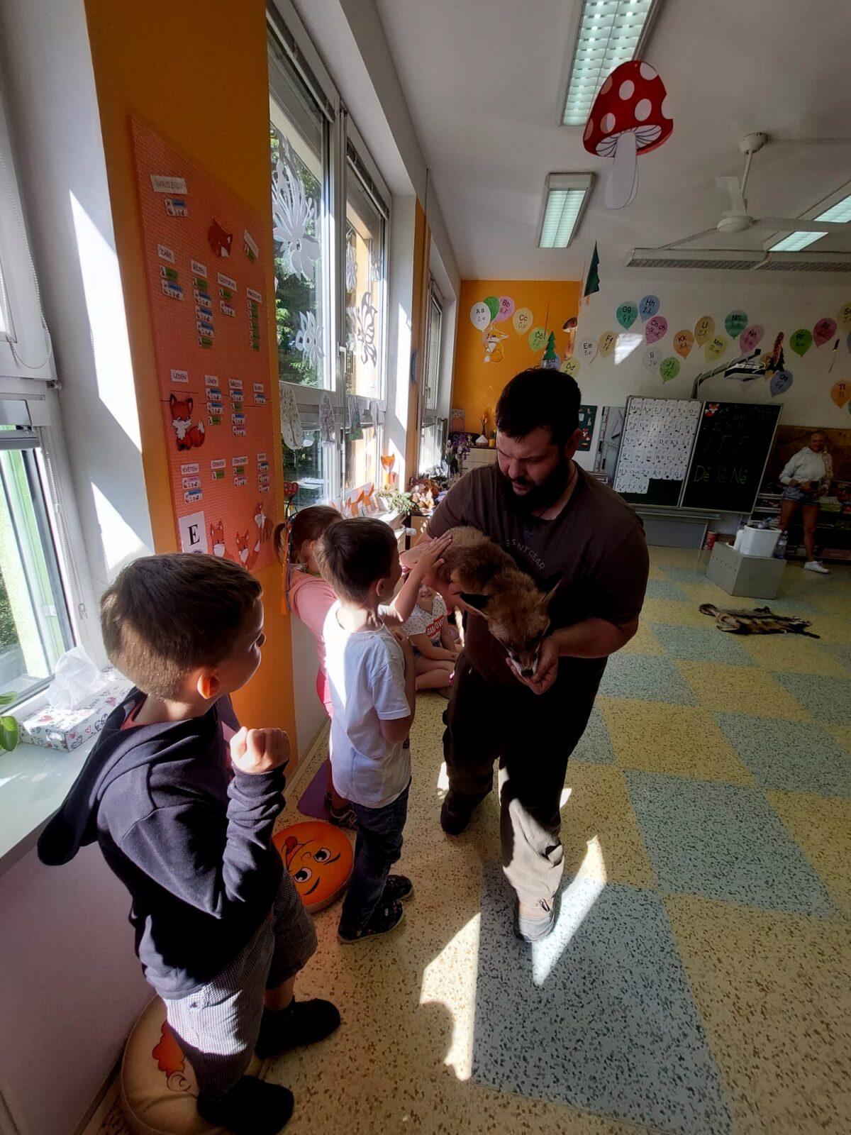 31. 5., Liška u prvňáčků - 33