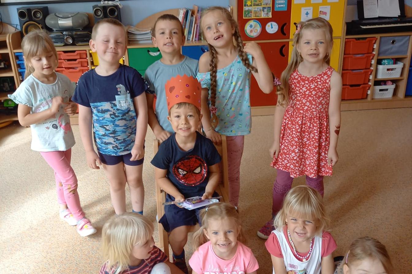 Slavíme: Páťa měl narozeniny :-)