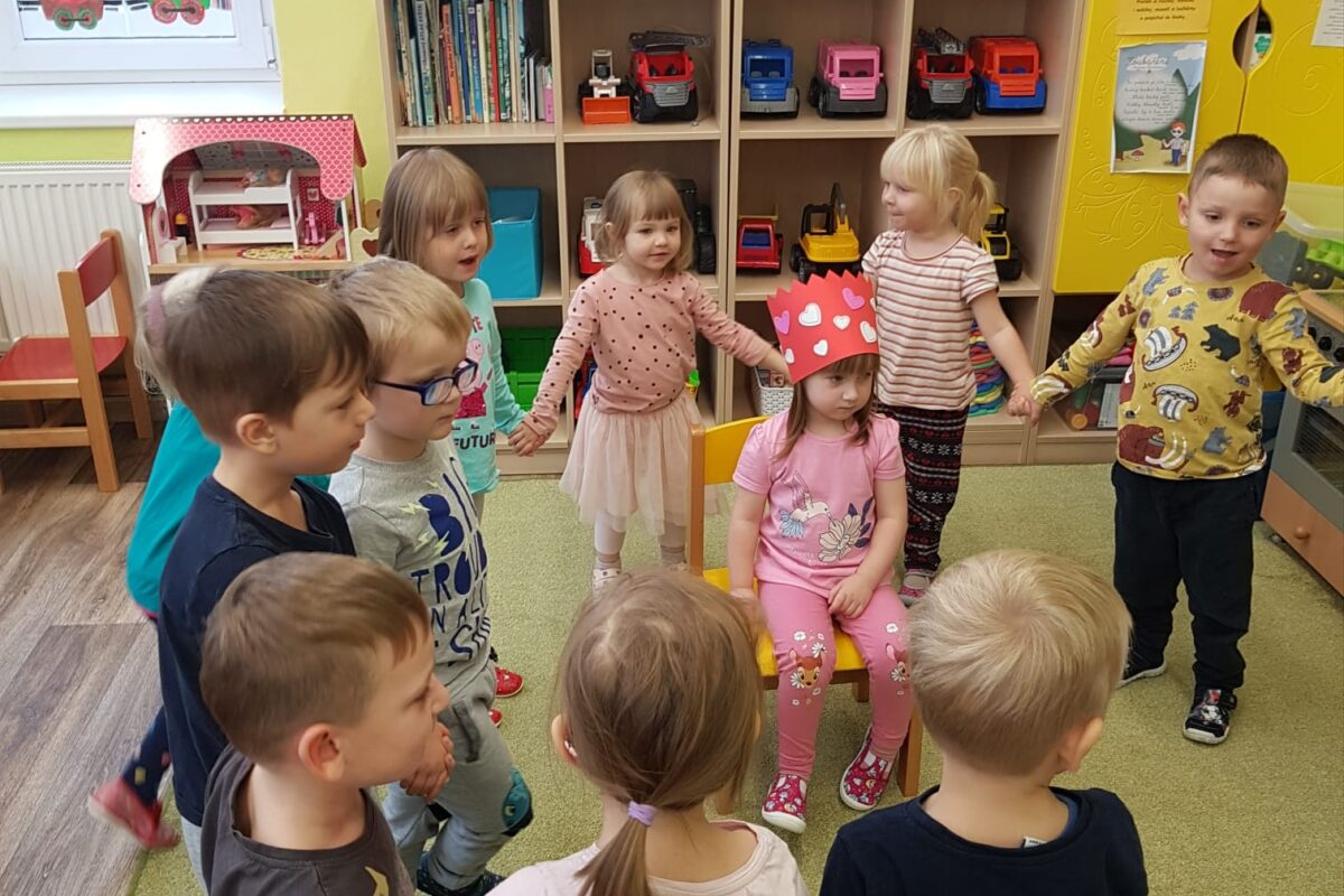 slavíme: michalka měla narozeniny