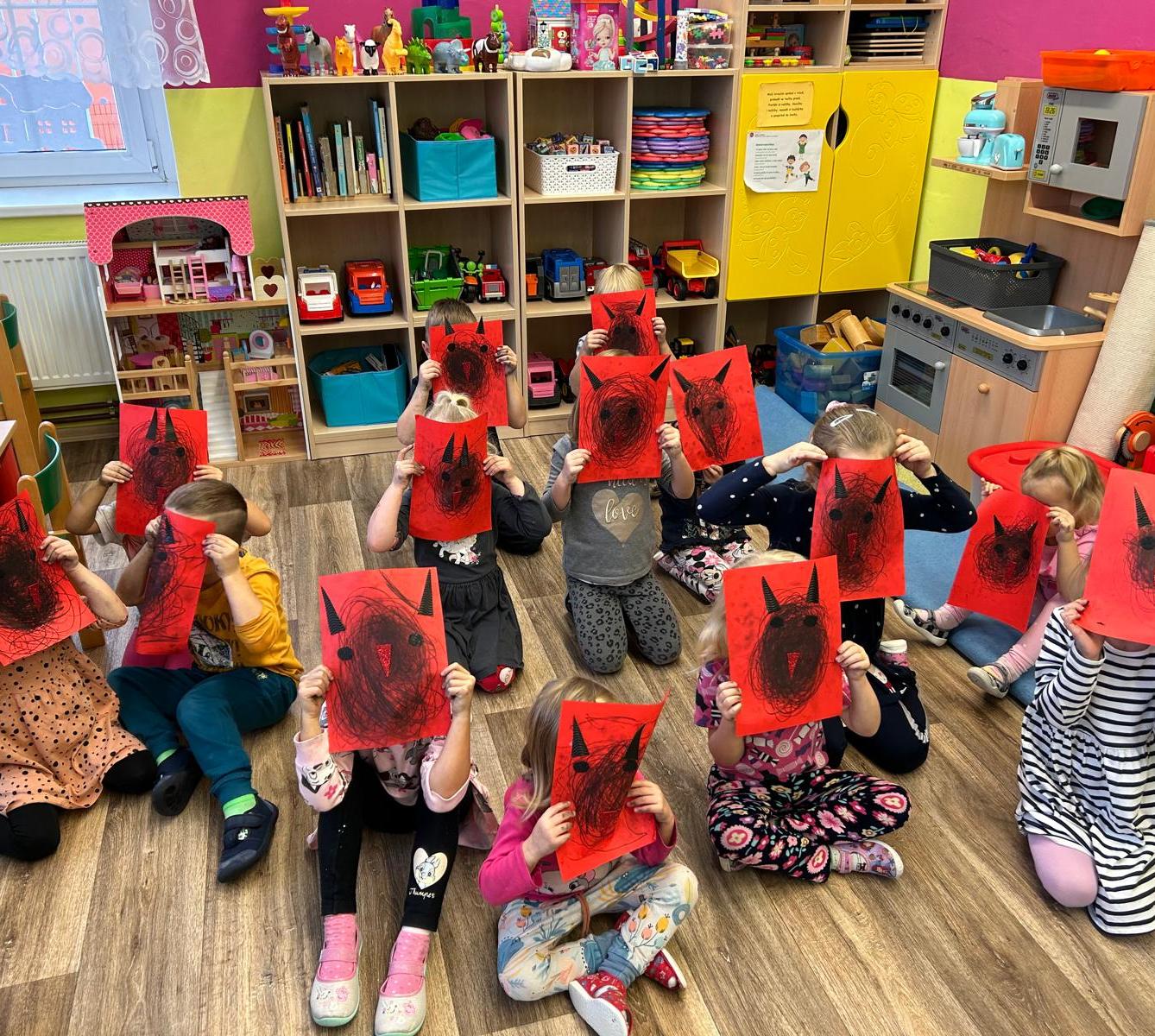 Mikuláš, anděl a čertíci ve školce - 8