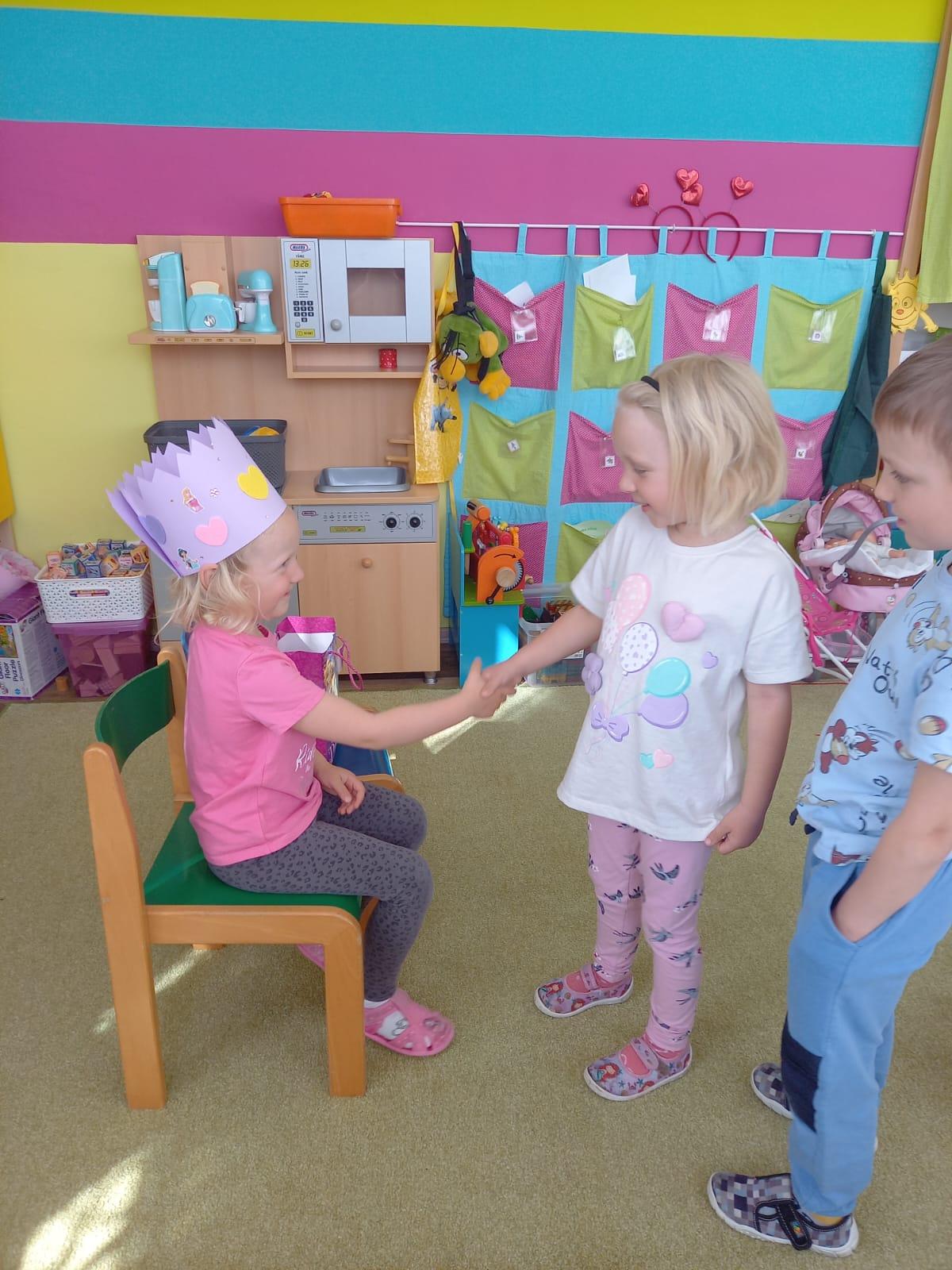 Slavíme: Esterka měla narozeniny - 9