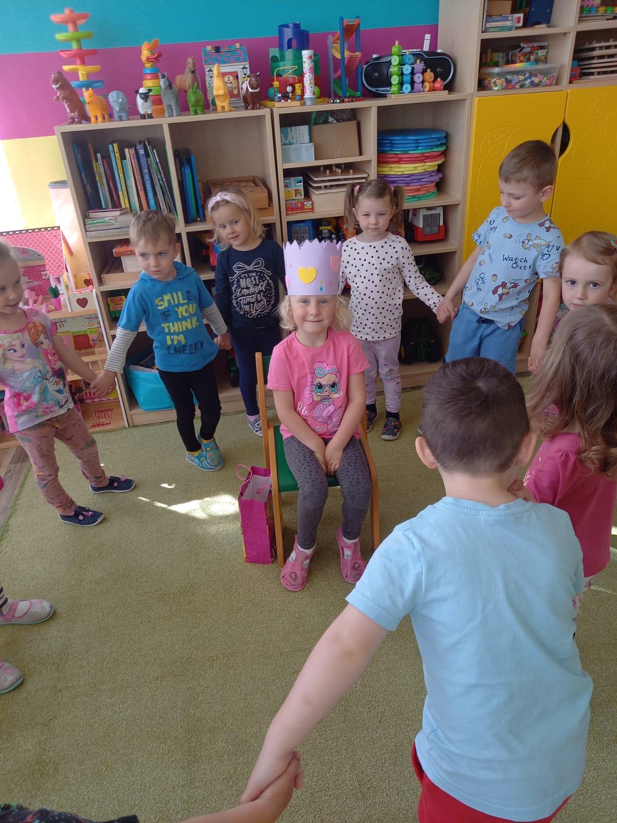 Slavíme: Esterka měla narozeniny - 17