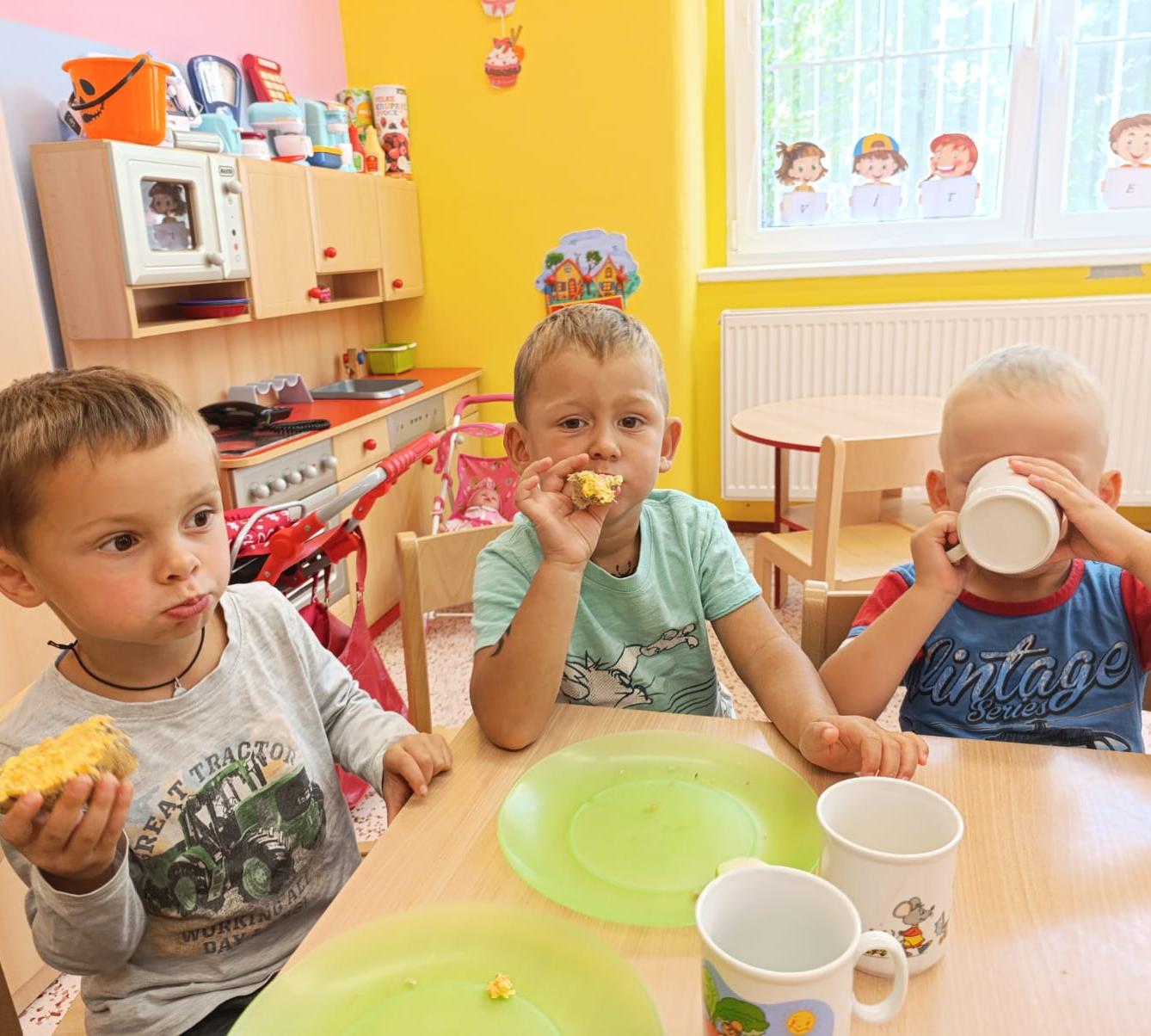 BROUČCI - HURÁ DO ŠKOLKY - 18