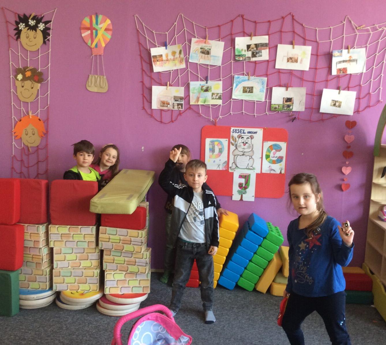 Březen 2. oddělení - 22