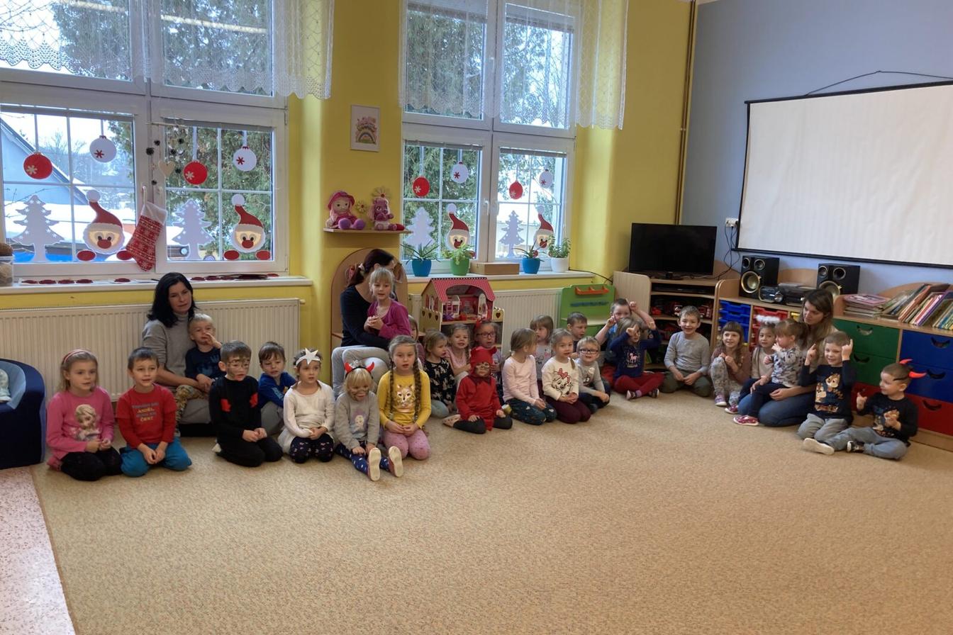 Návštěva MIKULÁŠE a ČERTÍKA ve školce :-)