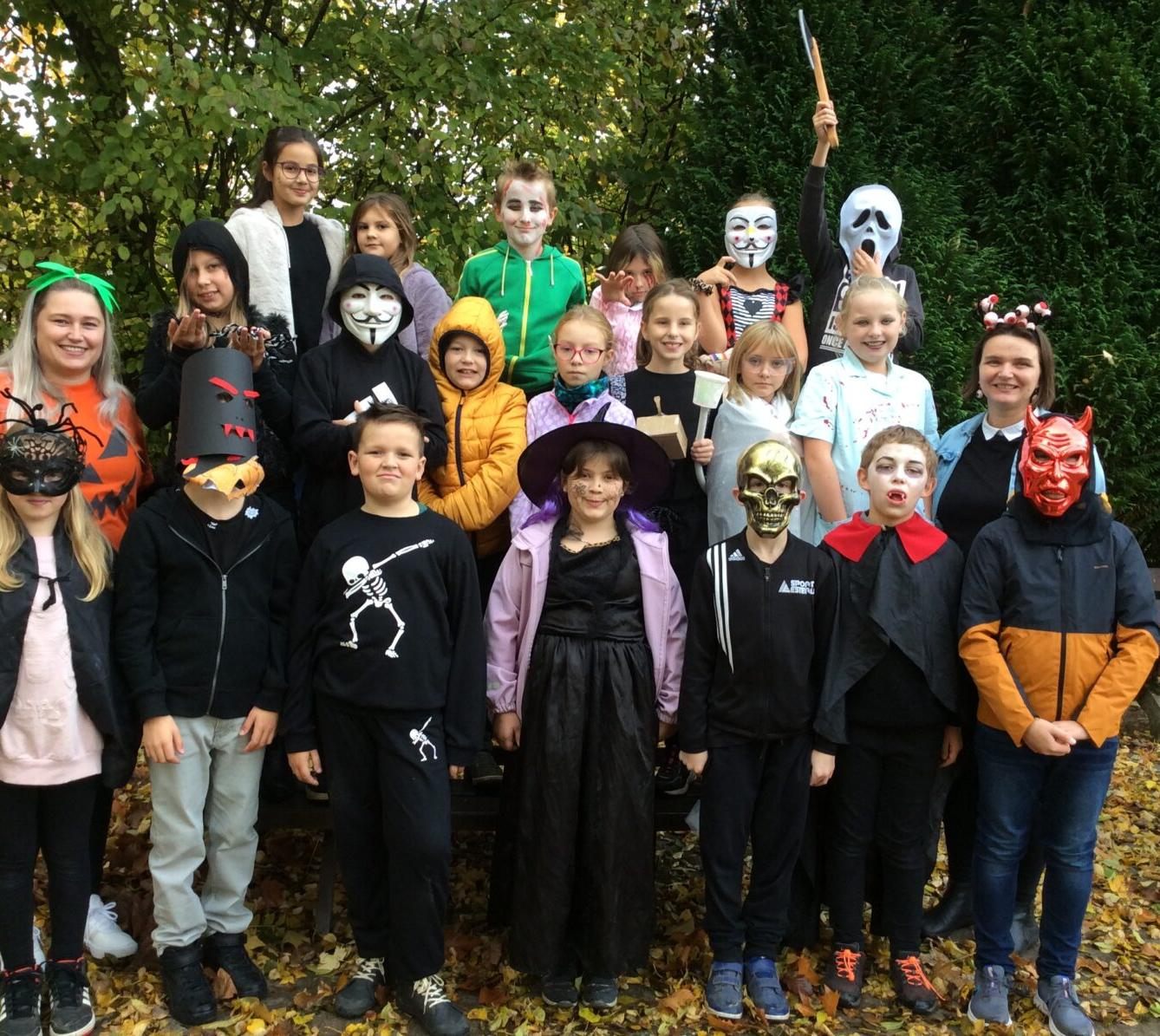 HALLOWEENSKÝ DEN - 18