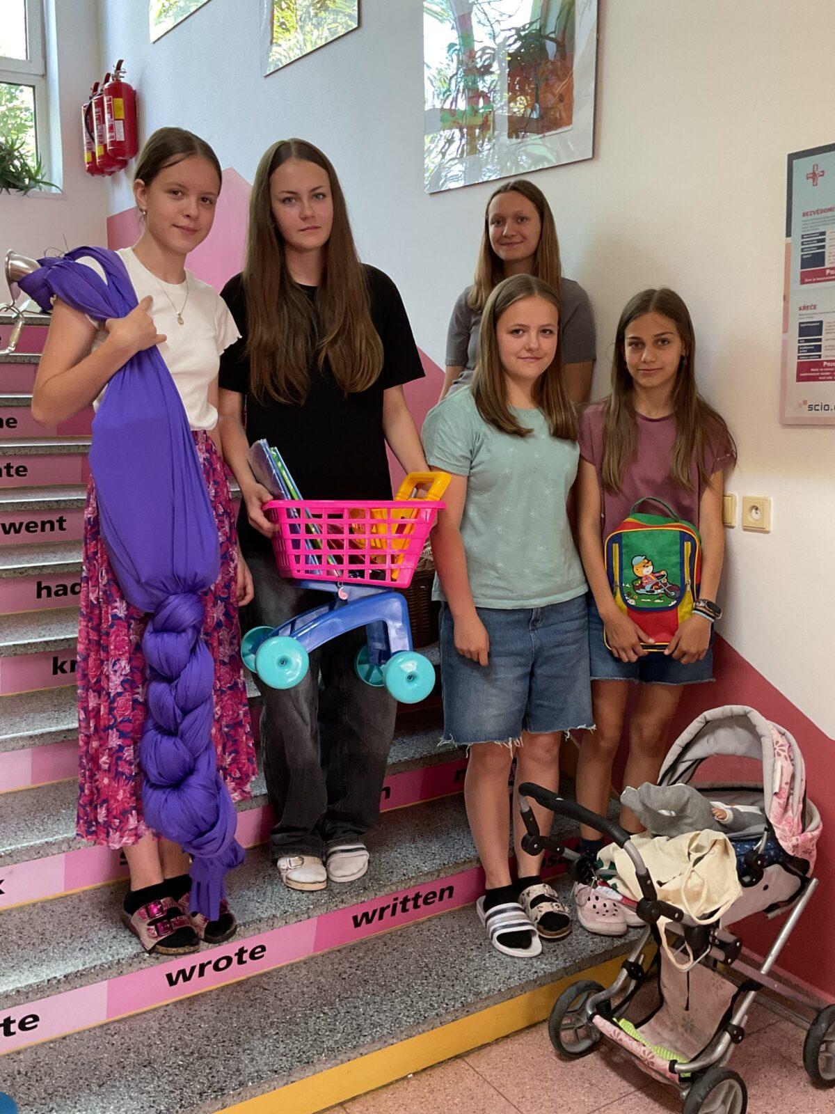 DEN BEZ AKTOVEK - 23