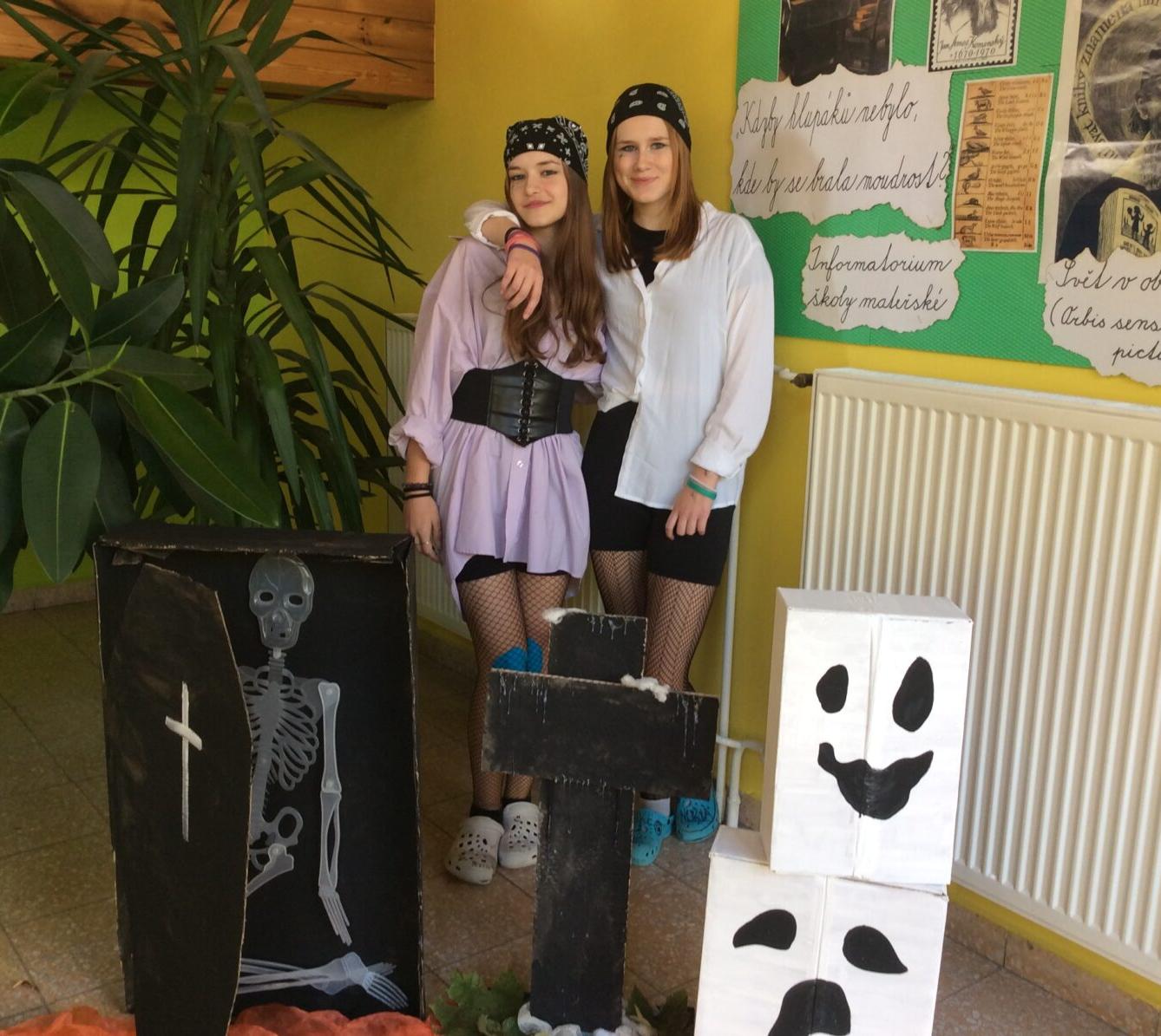 HALLOWEENSKÝ DEN - 24