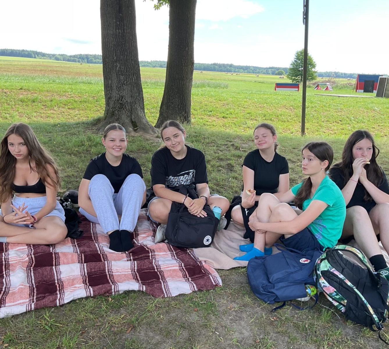 DEN ŽÁKOVSKÉ RADY - 15