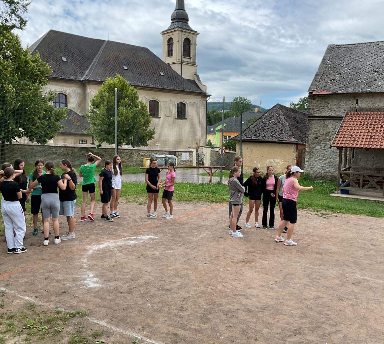 DEN ŽÁKOVSKÉ RADY - 20