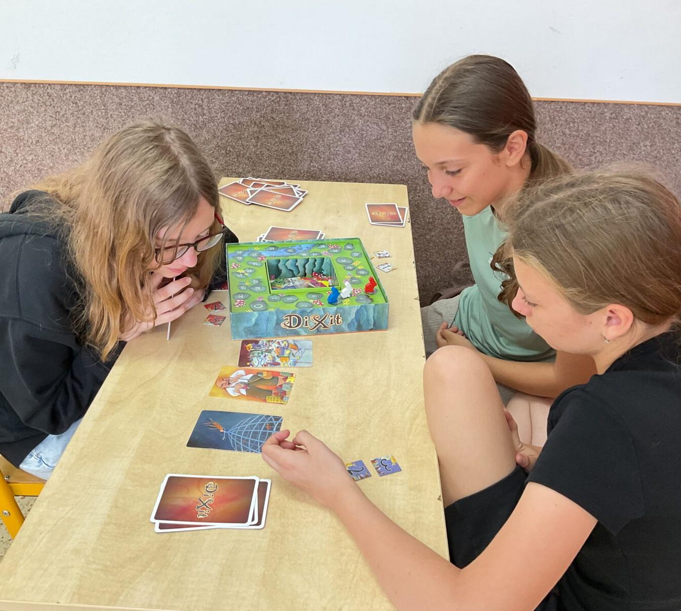 DEN ŽÁKOVSKÉ RADY - 28