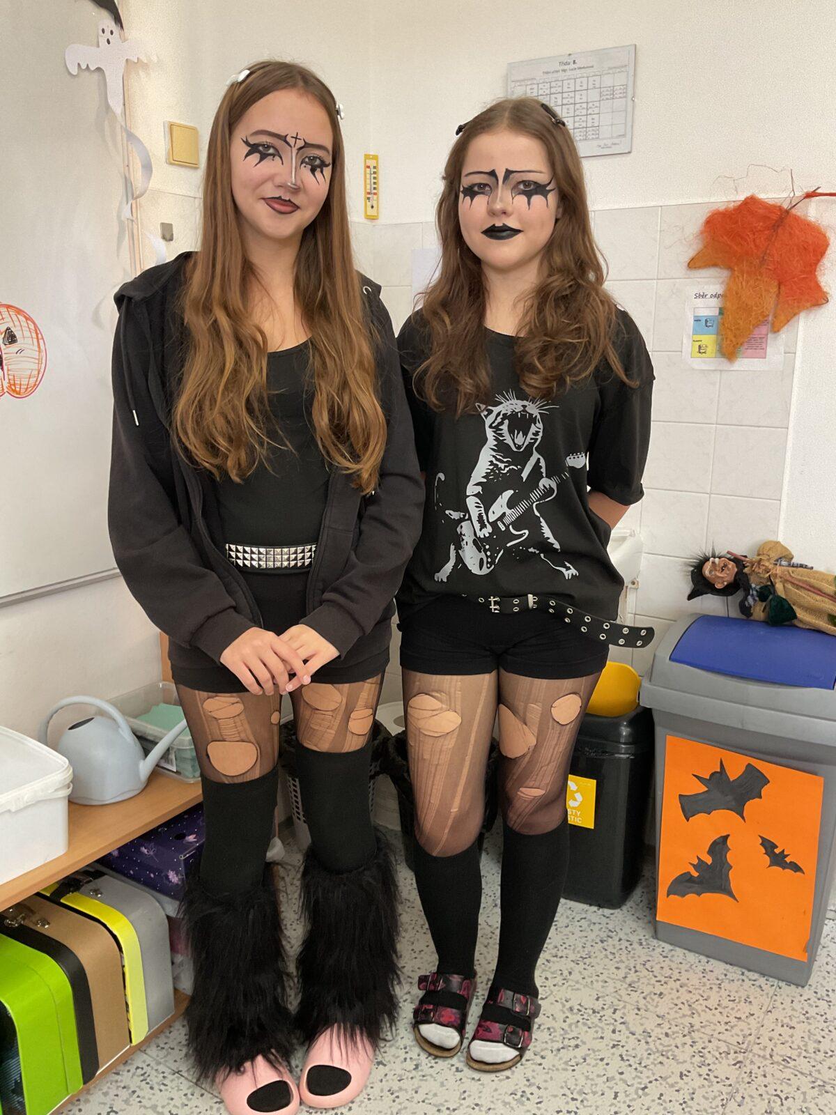 HALLOWEENSKÝ DEN - 25