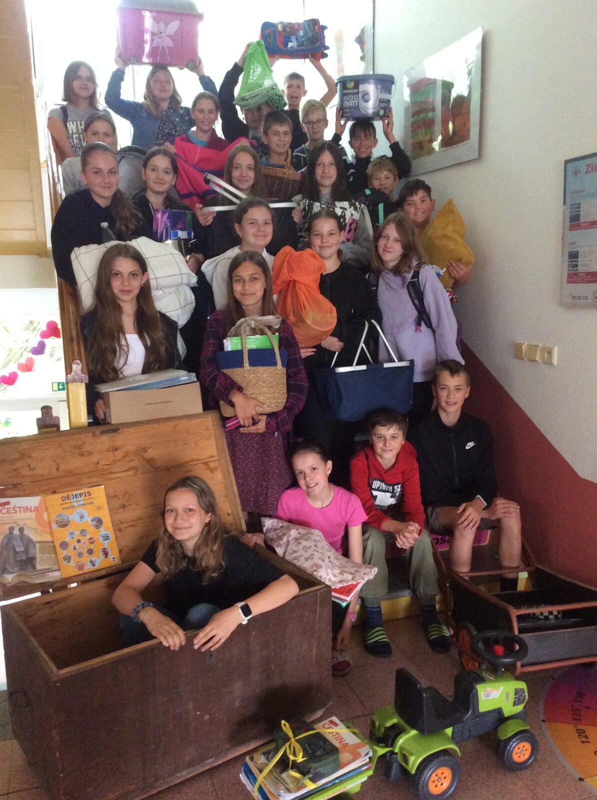 DEN BEZ AKTOVEK - 10