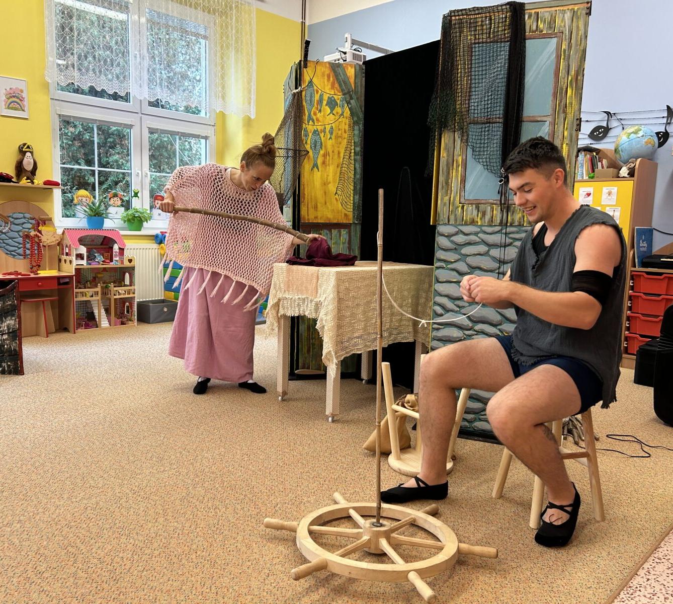 DIVADLO: ,,O ZLATÉ RYBCE" - 3