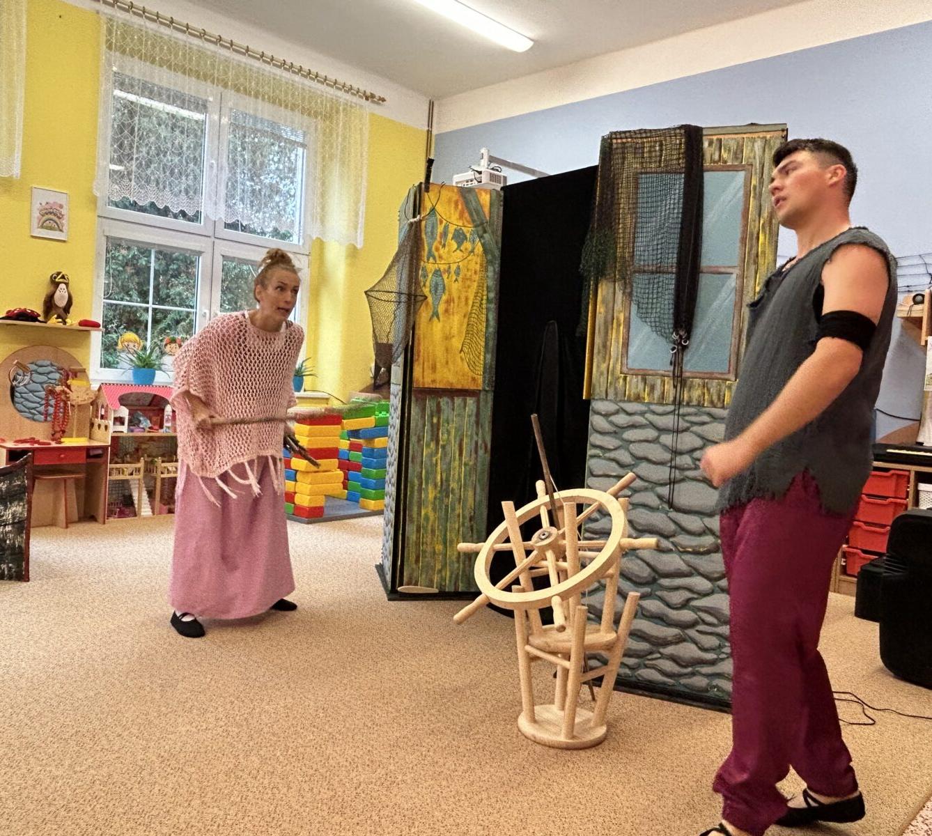 DIVADLO: ,,O ZLATÉ RYBCE" - 7