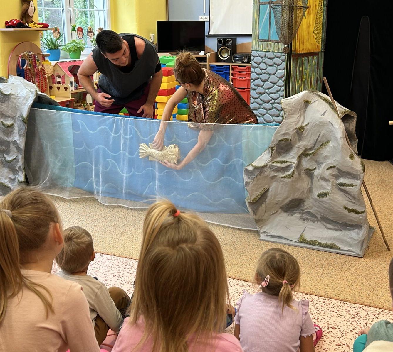 DIVADLO: ,,O ZLATÉ RYBCE" - 11