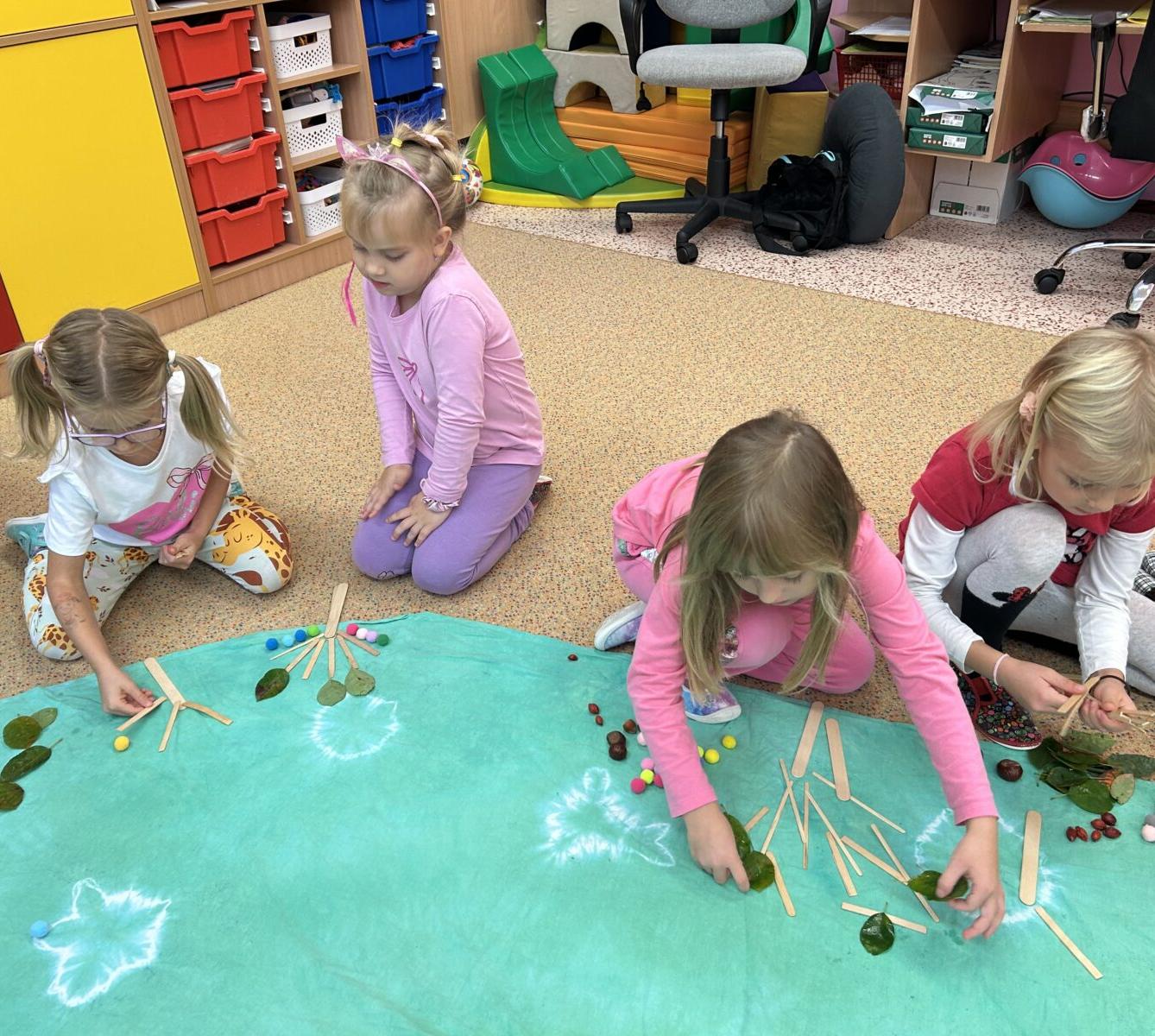 SOVIČKY: ČAS JABLÍČKOVÉ VŮNĚ - 19