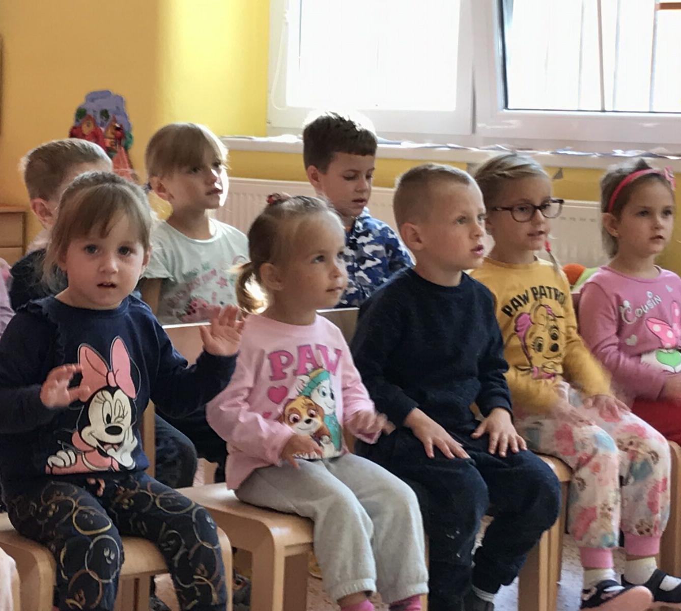 DIVADÉLKO U DVOU SLUNCÍ: ,,O NANYNCE" - 9