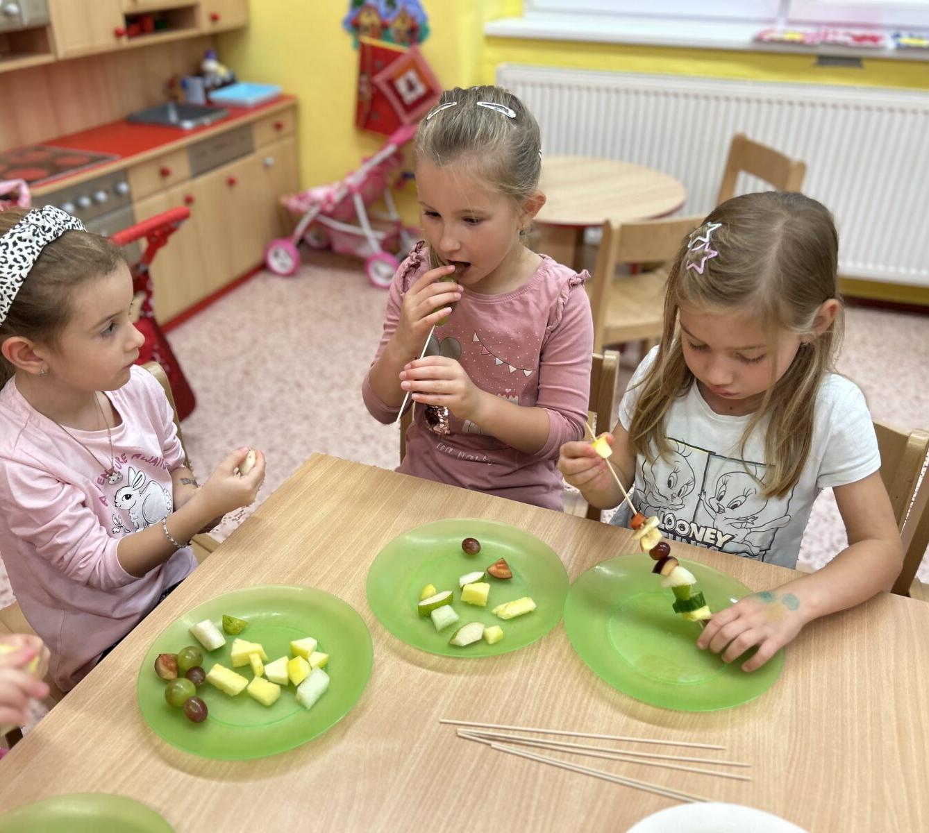 SOVIČKY: ČAS JABLÍČKOVÉ VŮNĚ - 49