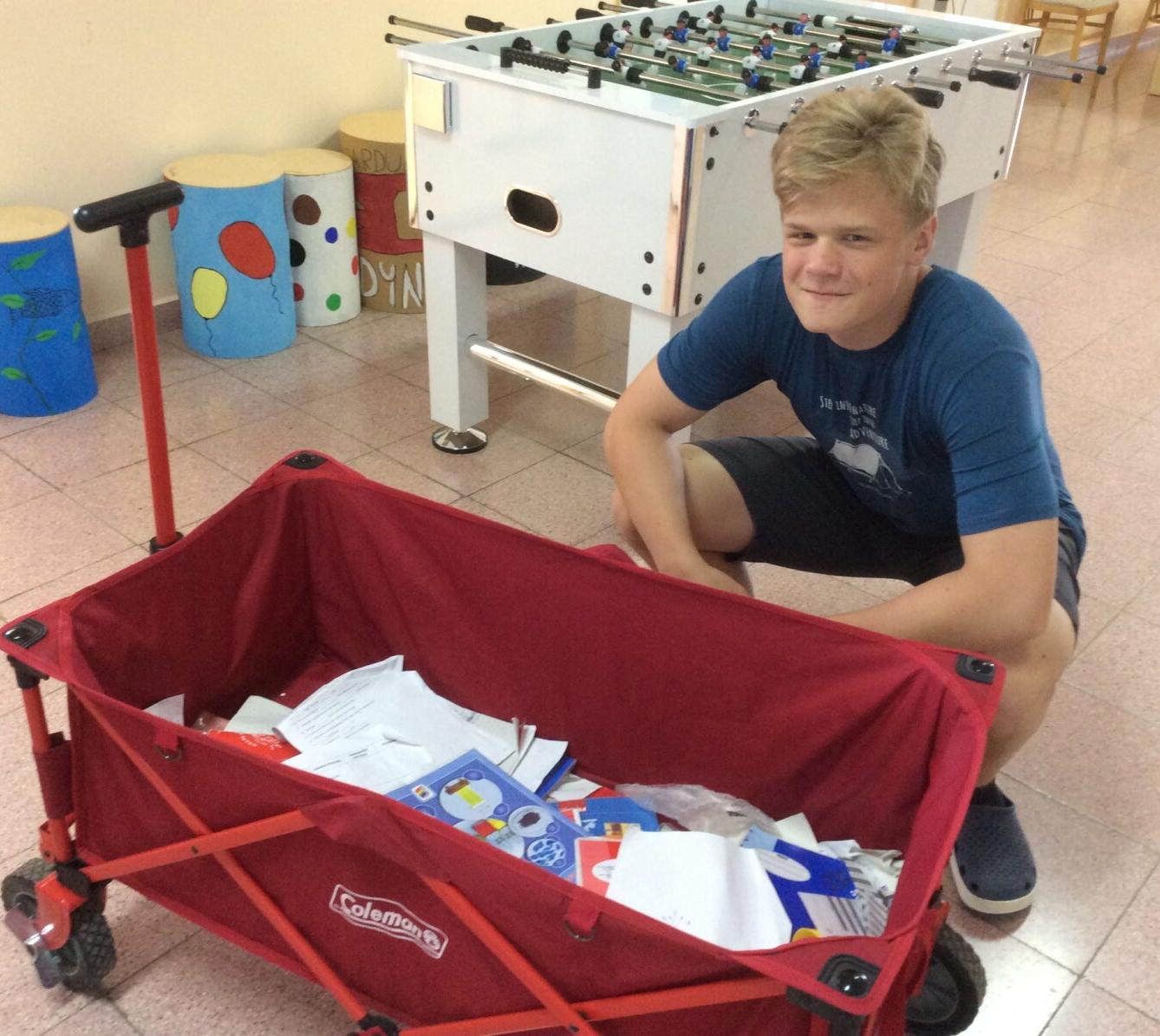 Den bez aktovek! - 15