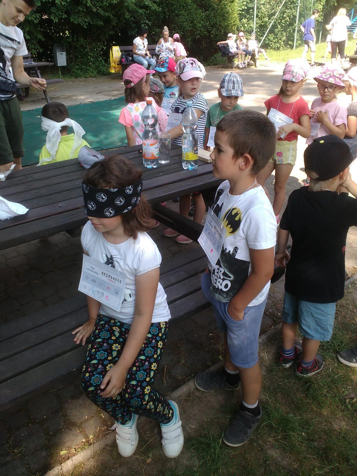 Návštěva předškoláků u deváťáků ve škole - 38