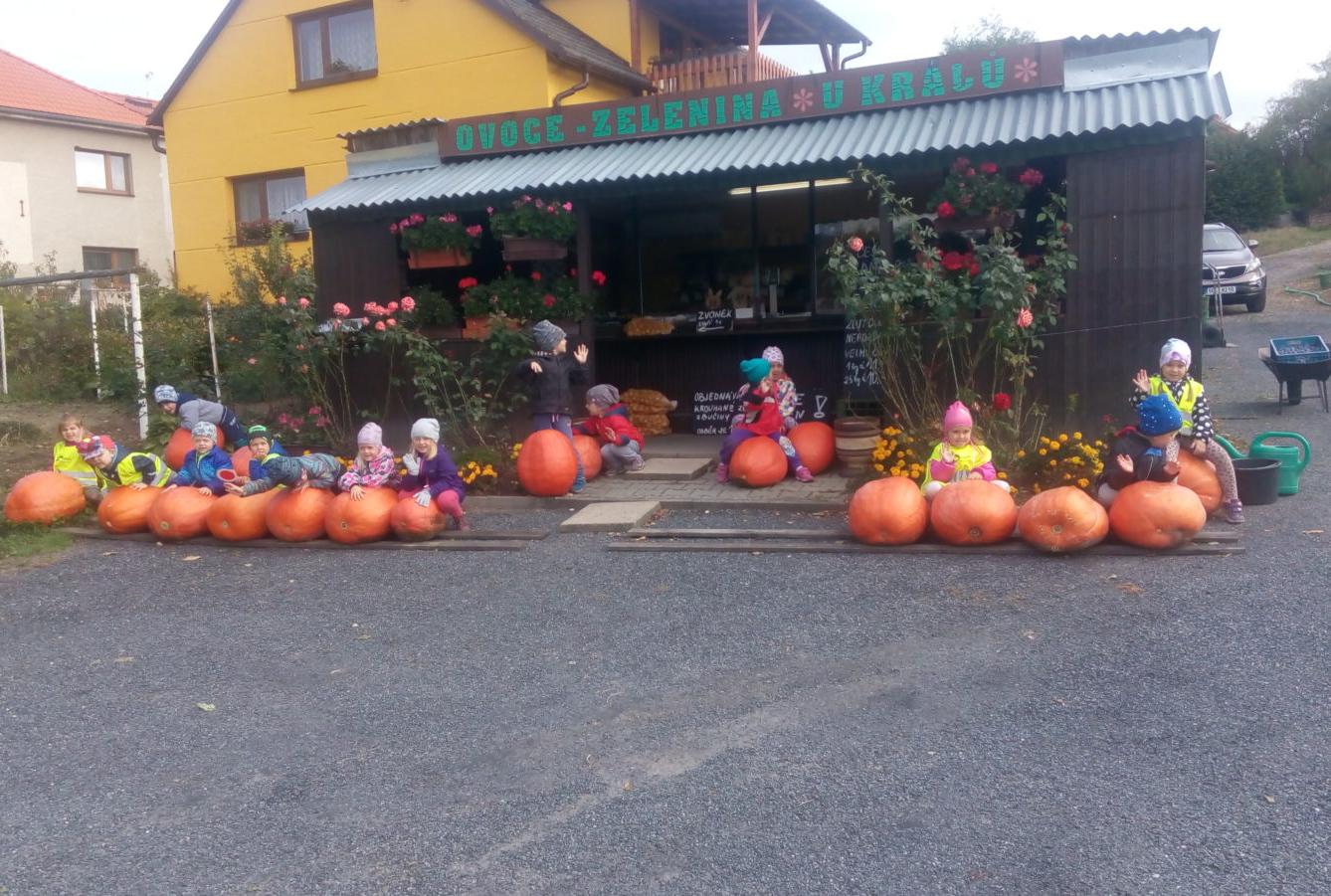 podzim u Klokánků I.- malujeme, tvoříme, hrajeme si - 23