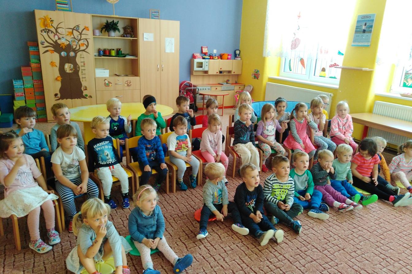 Divadýlko v MŠ: Myšák Pišta