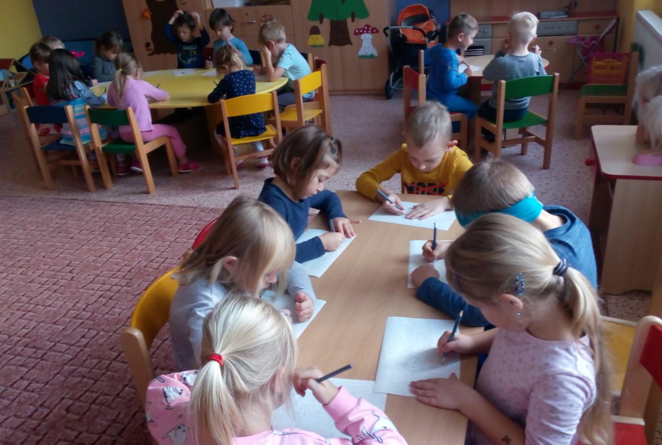 podzim u Klokánků I.- malujeme, tvoříme, hrajeme si - 60