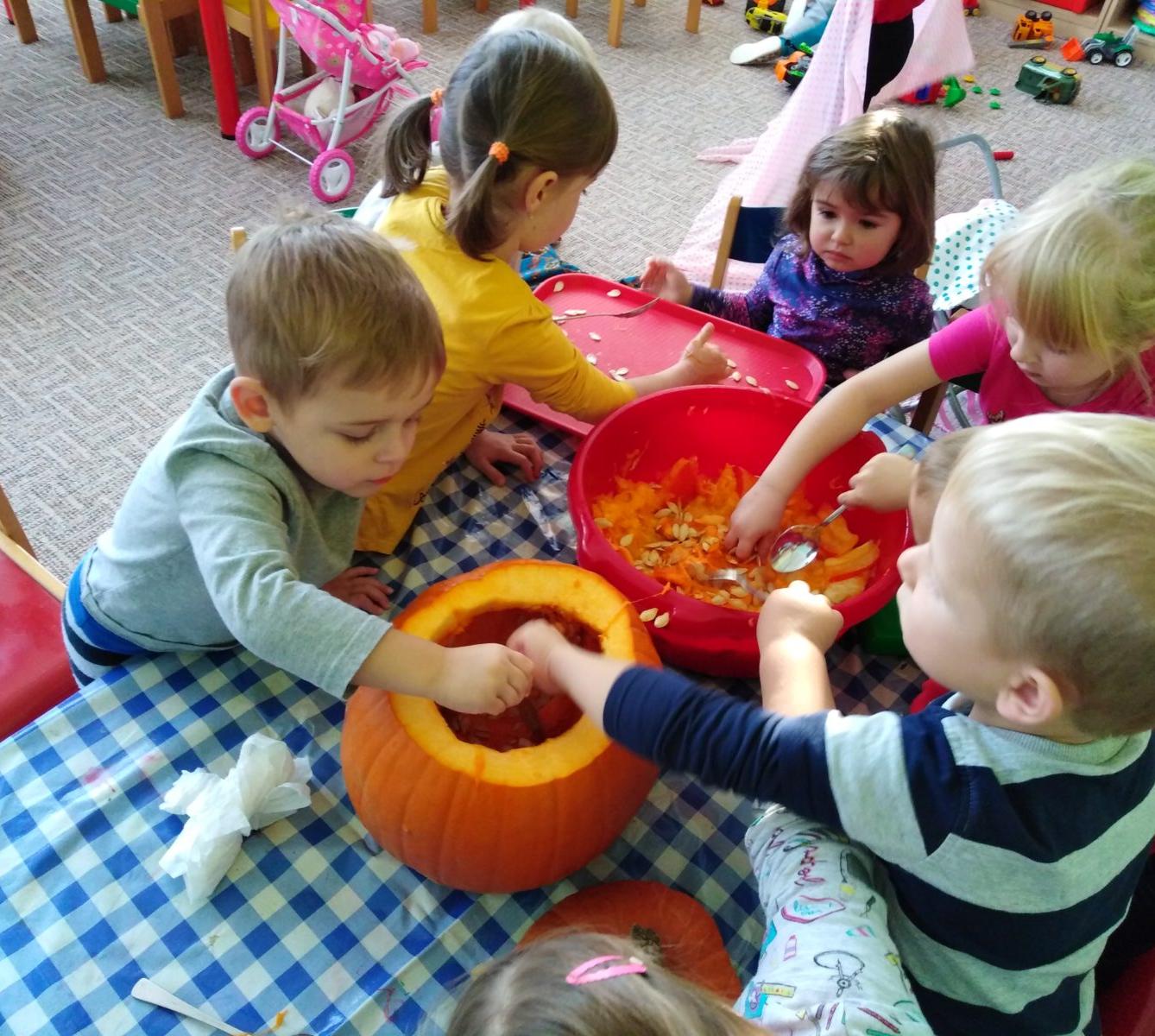 Broučci: "Dýňohrátky" - 11