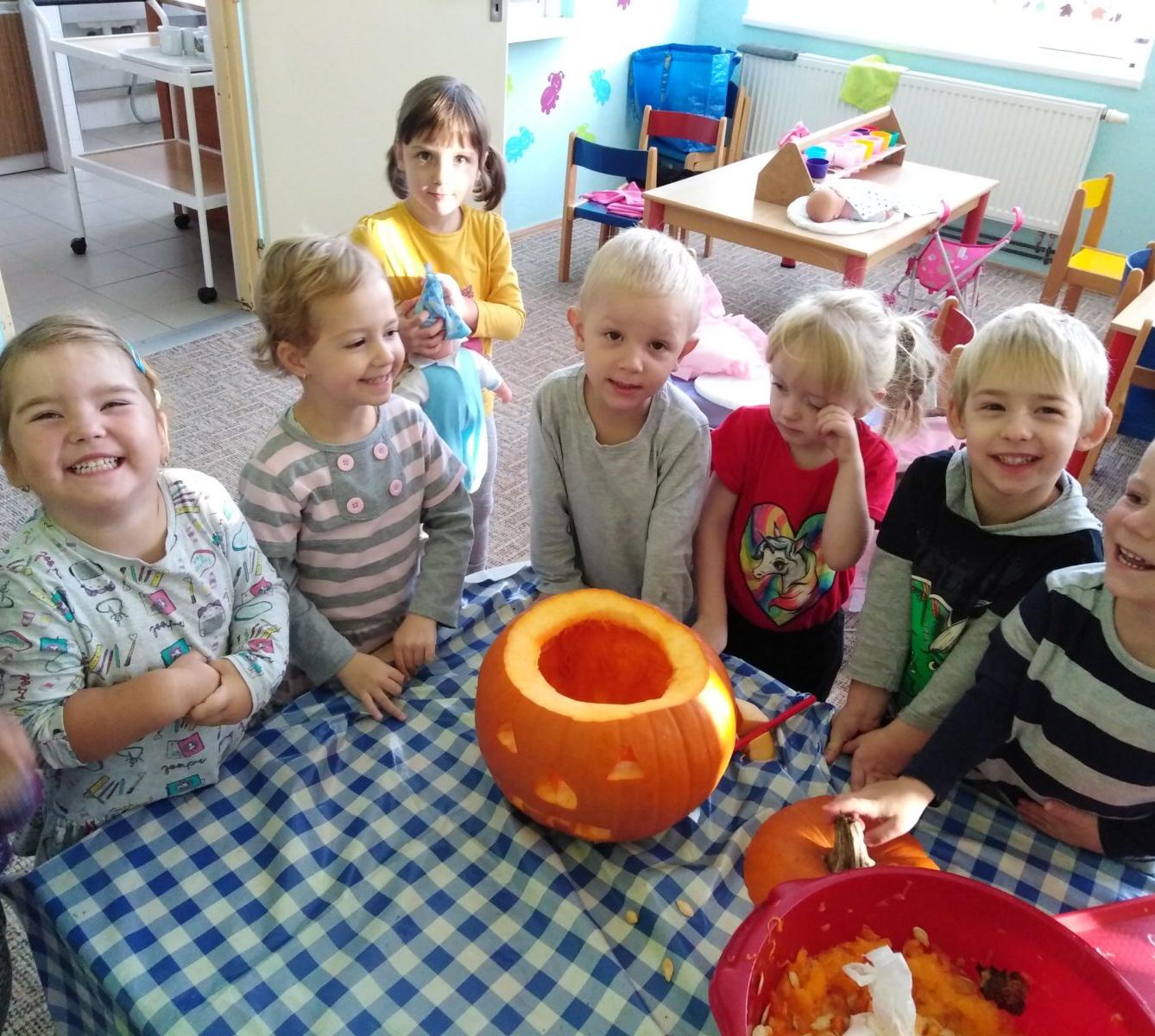 Broučci: "Dýňohrátky" - 24