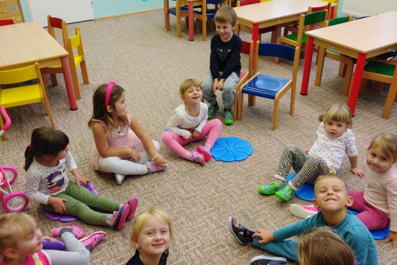 Broučci slaví: Matyášek měl narozeniny