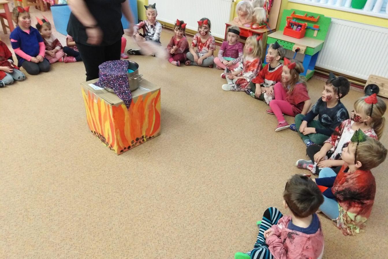 Návštěva ČERTA, MIKULÁŠE A ANDÍLKA v MŠ